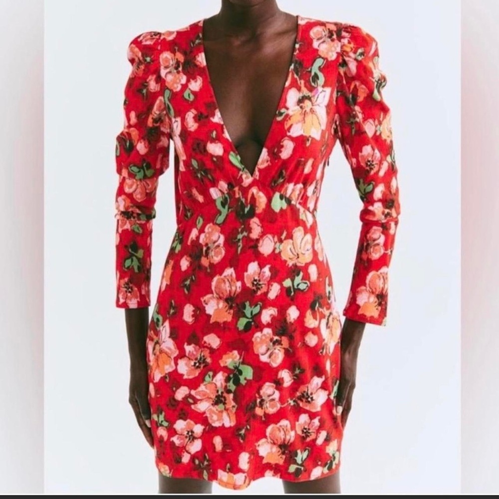 H&M Deep V Dress Floral Long Sleeves Sz XS Mini Red Pink Puff Shoulders Plunging